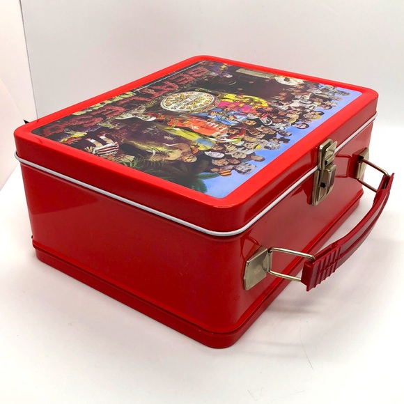 The Beatles Repro ‘Sgt. Pepper’s Lonely Hearts Club Band’ Lunchbox - Picture 2 of 11